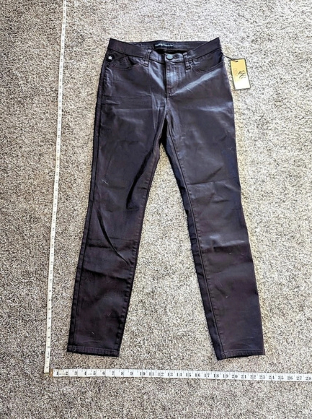 Rock & Republic Berlin Coated Skinny Jeans Faux Leather Straight Leg Pants